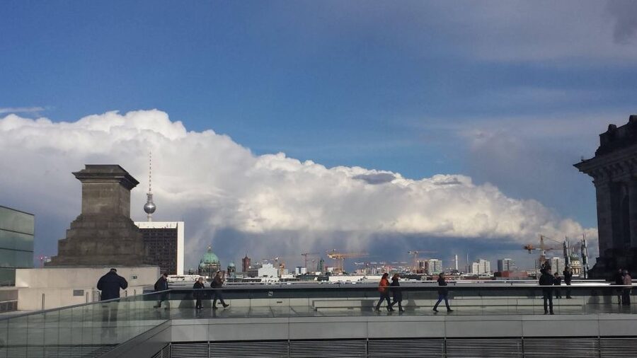 Berlin: Government District Tour and Reichstag Dome Visit - Practical tips for the walk and the entry day