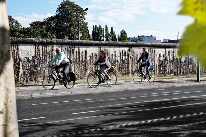 Berlin: Guided Bike tour of the Berlin Wall and Third Reich - Price and what you actually get for your money