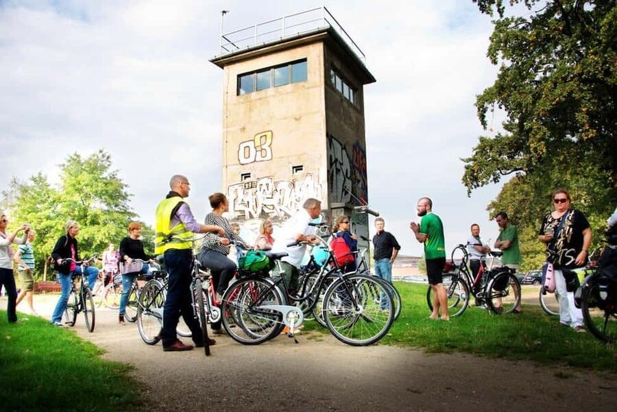 Berlin: Guided Bike Tour of the Berlin Wall and Third Reich - Daily life in a divided city: more than monuments