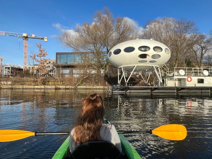 Berlin: guided canoe | kayaktour - Treptower Park from the water: beer gardens and an underwater tunnel