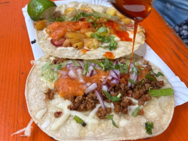 Berlin: Guided Street Food Tour with Tastings - How the Tour Paces: Walk, Eat, Walk, Eat