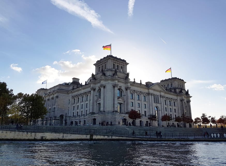 Berlin: Guided Walking Tour around the Reichstag - Swiss Embassy and the art of political proximity