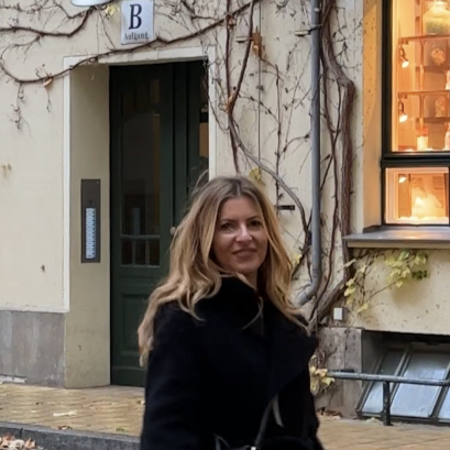 Berlin: Hidden Backyards Guided Walking Tour - Key highlights you will actually use