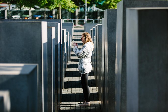 Berlin Highlights 3-Hour Bike Tour - From Nazi sites to the bunker story: the last weeks of Hitler