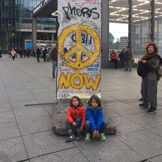 Berlin: History and Sightseeing with Kids (Free for Kids) - The Ending at U Unter den Linden, and Why the Finish Matters