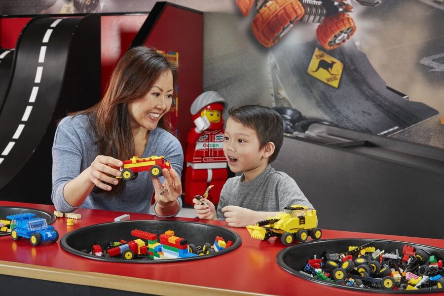 Berlin: Hop-On Hop-Off Bus & LEGOLAND Discovery Centre - Common friction points to watch for