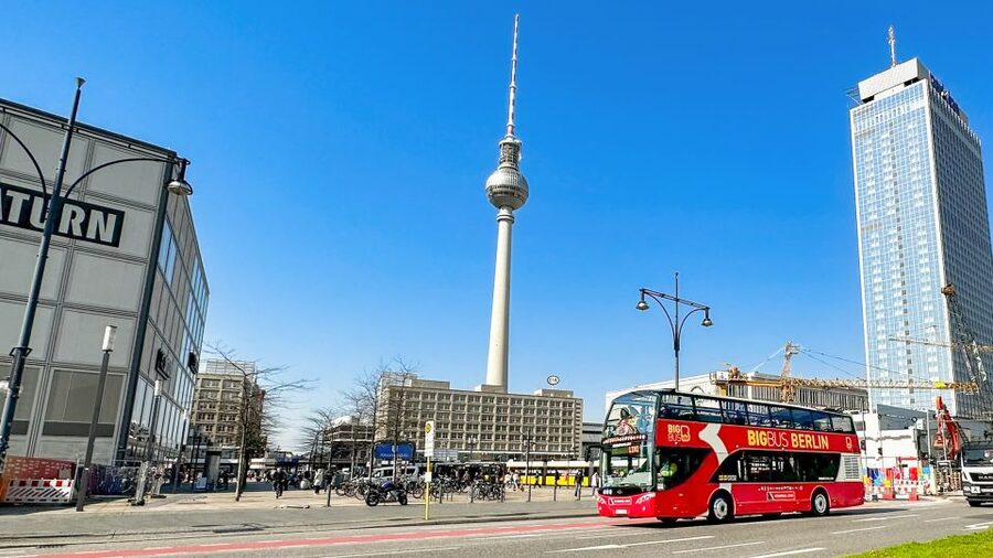 Berlin: Hop-On Hop-Off Sightseeing Bus with Boat Options - Hop-On Hop-Off Berlin: How the Red and Blue Routes Actually Help You