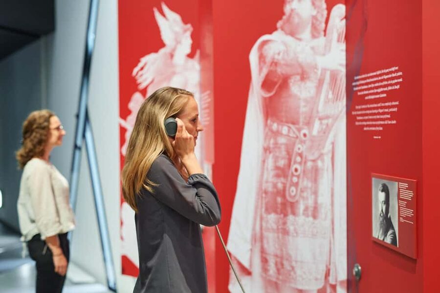 Berlin: Jewish Museum Highlights Tour - Symbolic Architecture First, Explanation Second