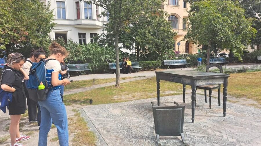 Berlin: Jewish Walking Tour including World War II - Otto Weidt Workshop for the Blind: A Story of Rescue