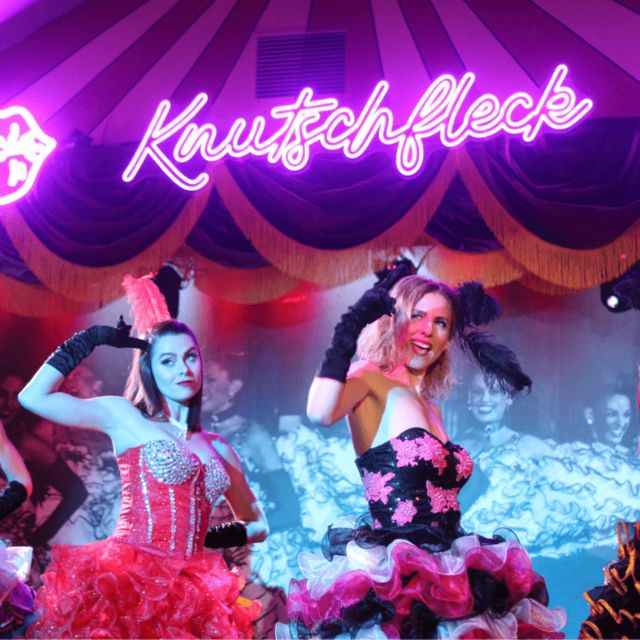 Berlin: Knutschfleck Ticket with Variety Show and Dinner - Dinner from the Berlin kitchen: what’s included and how to manage expectations
