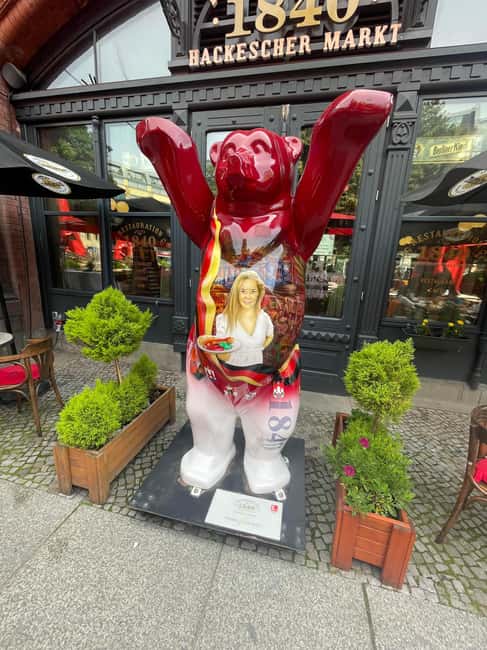 Berlin: Local Food Tour in Secrets Hidden Gems - Who should book this Berlin food tour