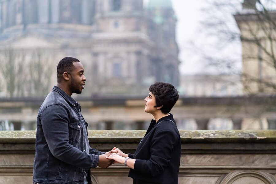 Berlin Love Story: Surprise Proposal Photography Session - Photos within 48 hours: what you actually get and how to use them