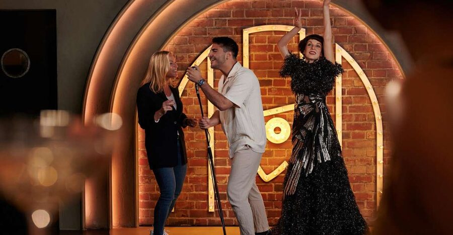 Berlin: Madame Tussauds Admission Ticket - Location and first impressions at Unter den Linden