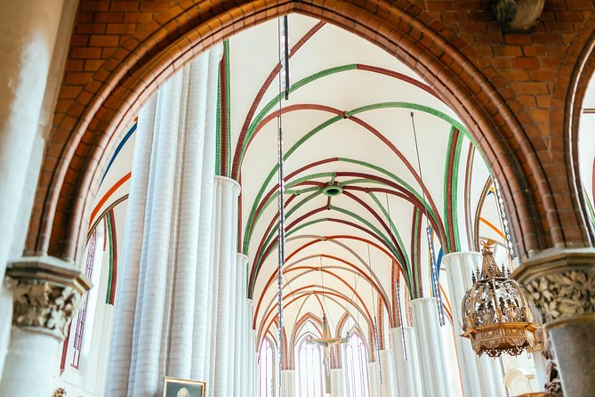 Berlin Museum Island & City PRIVATE TOUR with Dom Ticket Included - Logistics that actually matter on this route