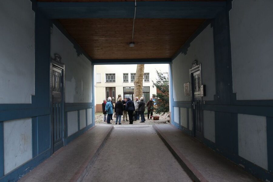 Berlin: Neukölln Walking Tour - Archaeology from 1912 on the way to the park
