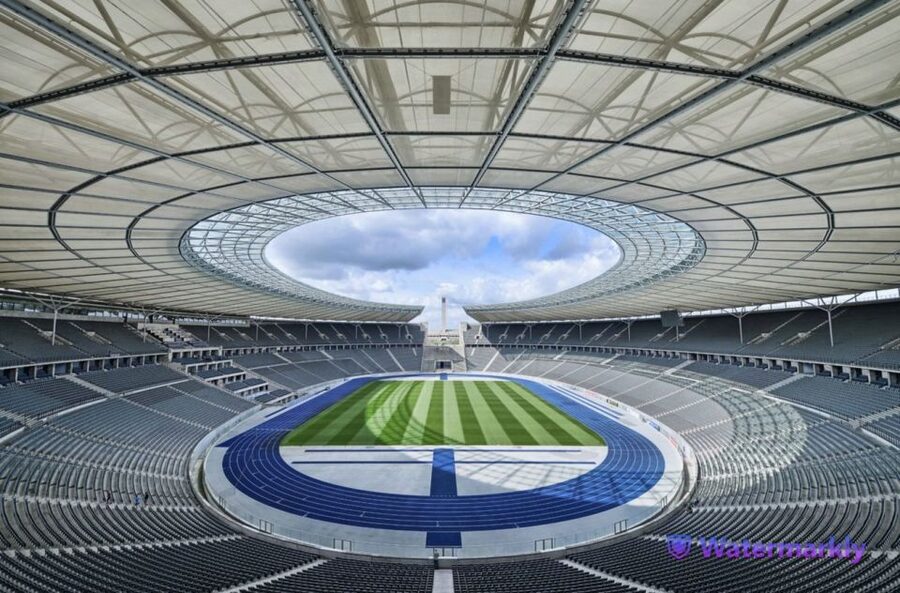 Berlin: Olympia Stadium Entrance Ticket - Olympiastadion Berlin feels like an outdoor museum