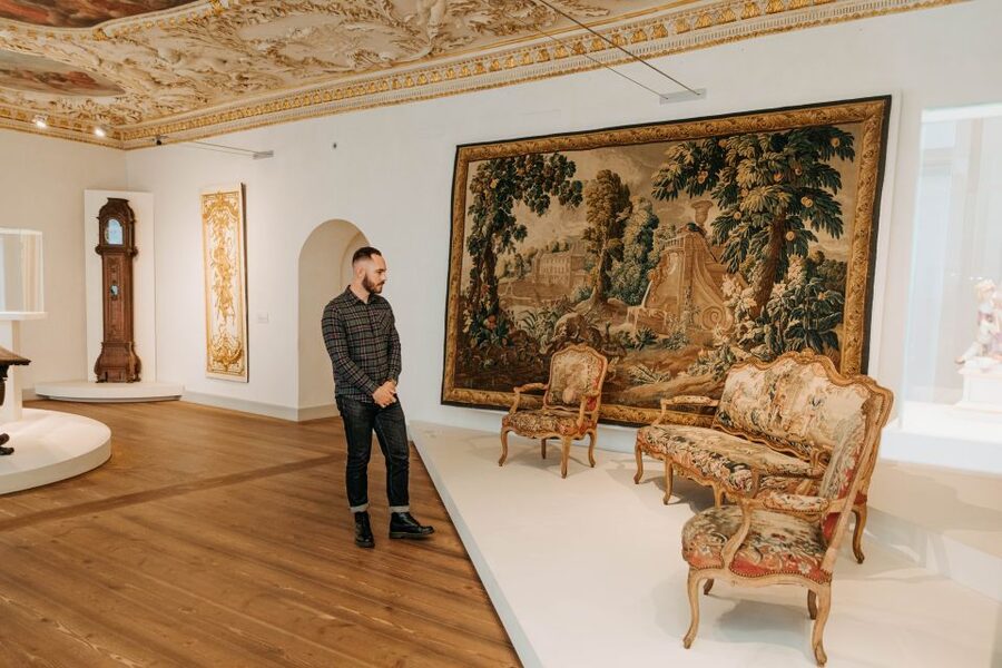 Berlin: Palace of Köpenick Entrance Ticket - What to look for in Renaissance, Baroque, and Rococo interiors