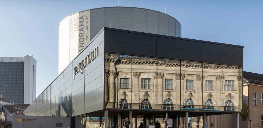 Berlin: "Pergamonmuseum. The Panorama" Exhibition Tickets - Music, light effects, and the auditorium viewpoint (how to get your money’s worth)