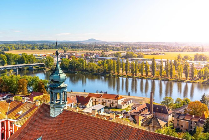 Berlin-Prague One-Way Sightseeing Day Tour - Who This Tour Fits Best