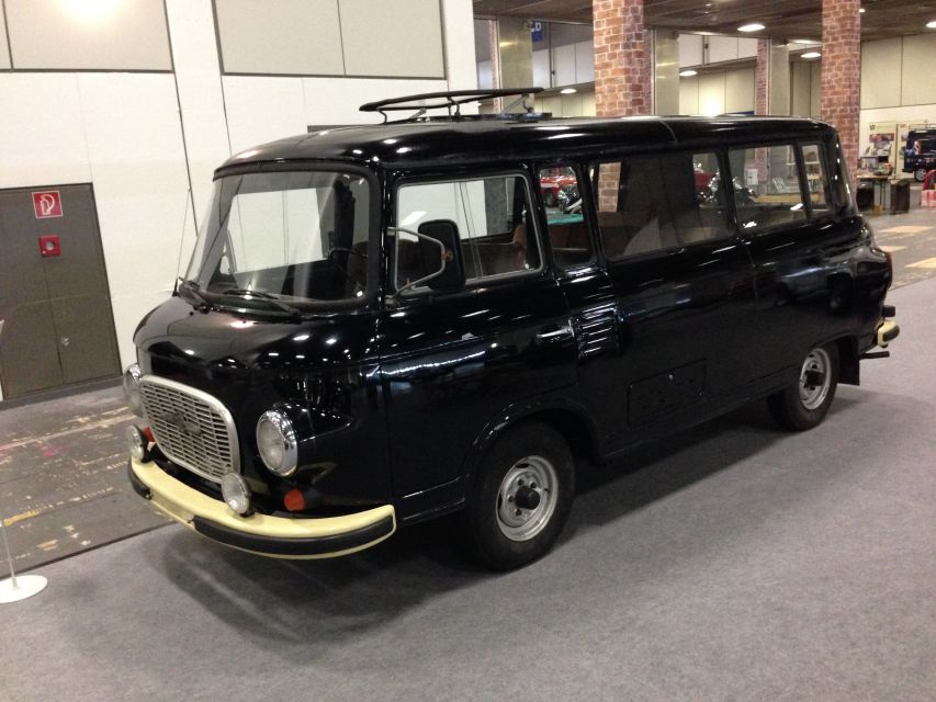 Berlin: Private 2-Hour Sightseeing Tour in Classic GDR Van - The Van Ride Storytelling That Actually Clicks