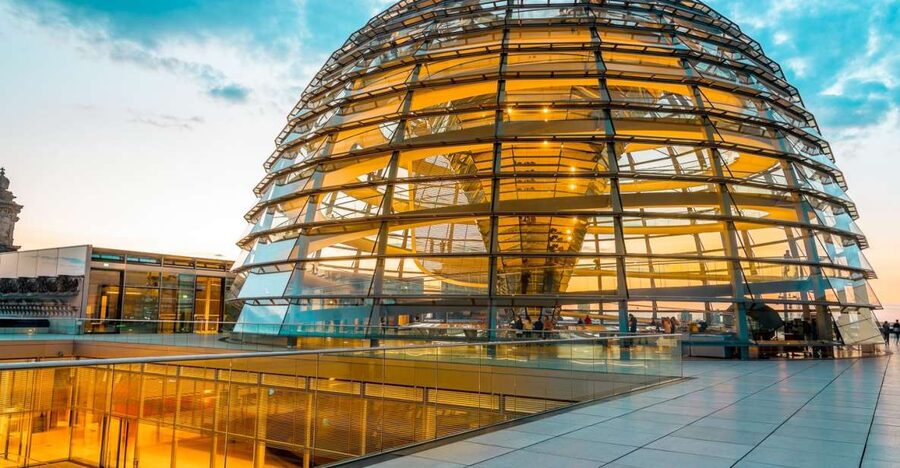 Berlin: Private Reichstag and Glass Dome Tour - Why this Reichstag tour feels different from a normal sightseeing day