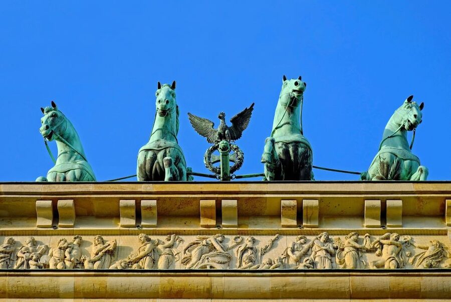 Berlin: Prussian History Walking Tour with Geo Epoche - Friedrichswerder neighborhood: hidden gems, with people behind the buildings