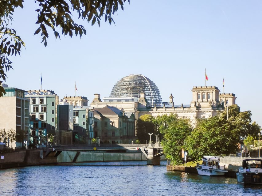 Berlin: Reichstag, Plenary Chamber, Cupola & Government Tour - Reichstag entry without the usual headache