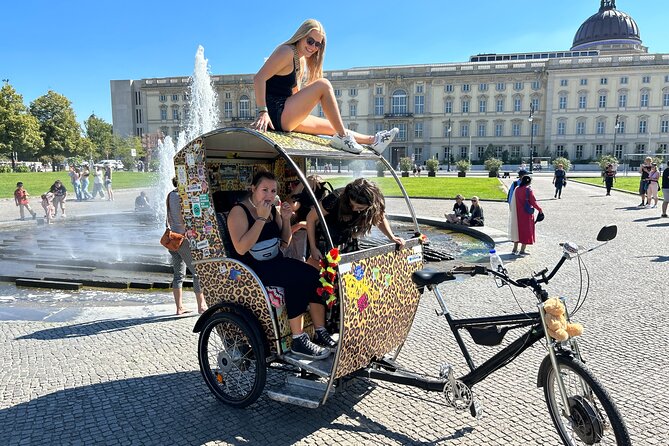 Berlin Rickshaw Tours Historical & Photo City Tour 120min - Sightseeing - Berliner Dom, Nikolaiviertel, and Kaiser Wilhelm Memorial Church