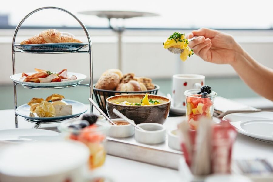 Berlin: Rooftop Breakfast at Käfer Restaurant Reichstag - Key things to know before you go