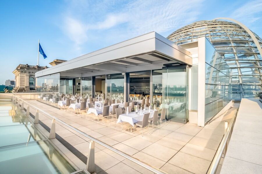 Berlin: Rooftop Lunch at the Reichstag's Käfer Restaurant - Reichstag rooftop lunch, the view comes with your fork