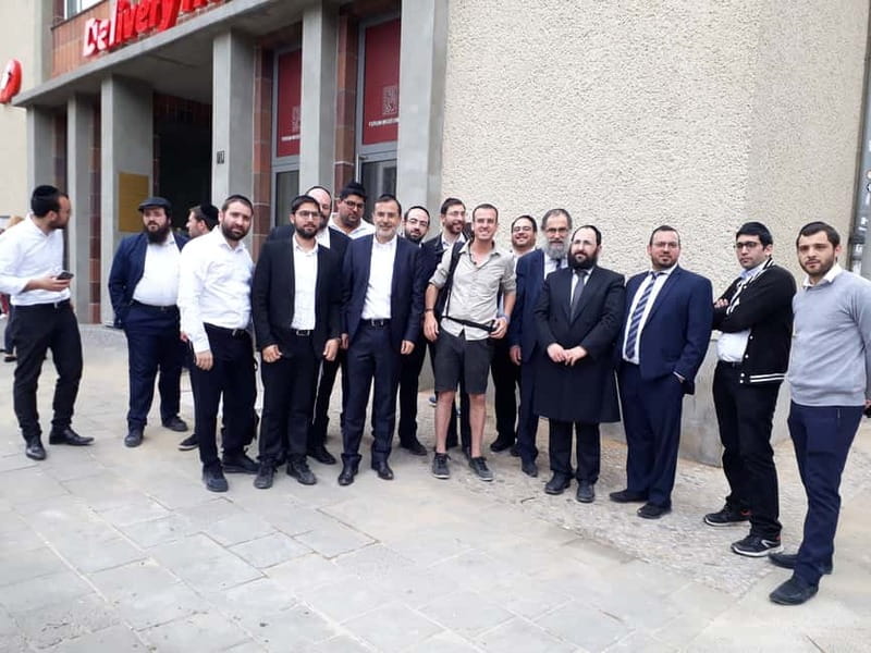 Berlin‘s Jewish Heritage Private Tour With Jacob - Meeting at your Berlin hotel and using public transport smartly