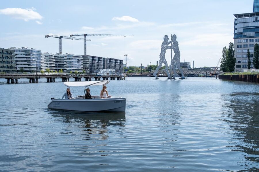 Berlin: Self-Drive Boat Tour - Best times to go: golden hours, sunset cruising, and calmer vibes