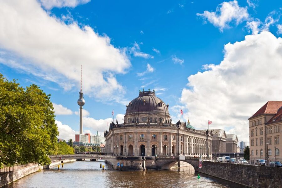Berlin: Sights and Highlights Bike Tour with a Local Guide - Key Highlights You’ll Feel on This Ride