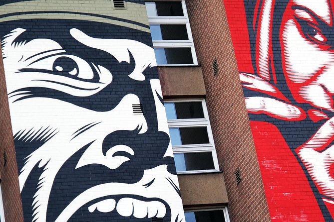 Berlin Street Art & Graffiti Walking Tour - RAW Tempel in Friedrichshain: When Street Art Feels Like a Scene