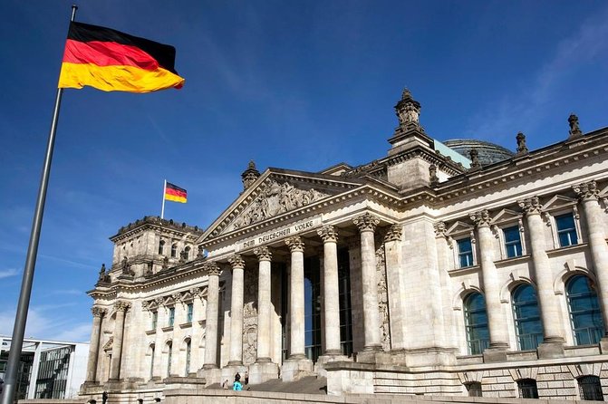 Berlin Third Reich Sites: Half-Day Walking Tour - Meeting Point And Getting Your Bearings (Hackescher Markt To Reichstag Area)