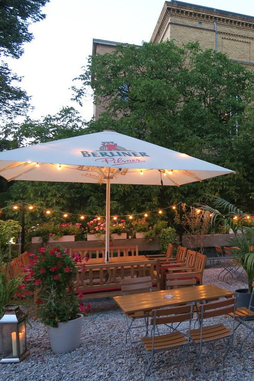 Berlin: Ticket for Bar Jeder Vernunft - Theater & Restaurant - Key things I’d plan around