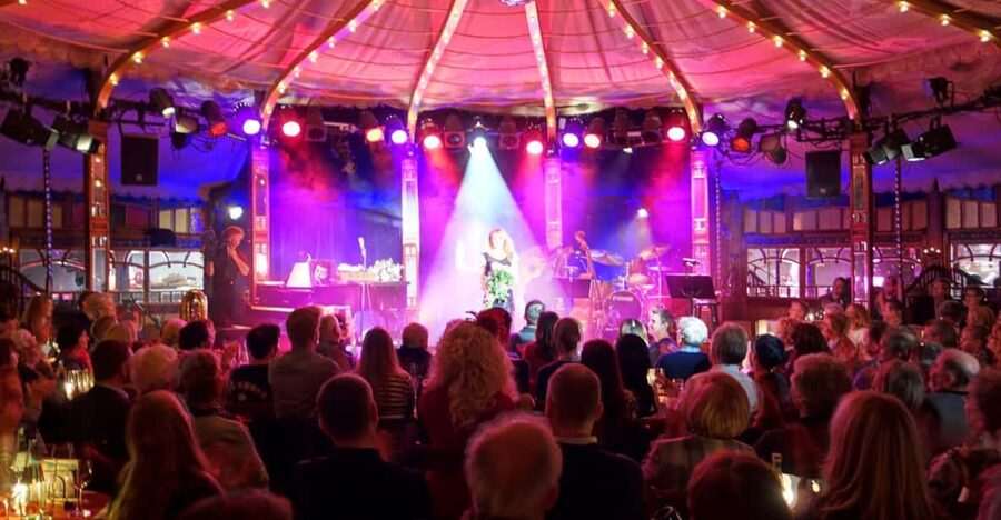 Berlin: Ticket for Bar Jeder Vernunft - Theater & Restaurant - Price and Value: Is €41 for 2 Hours Reasonable?