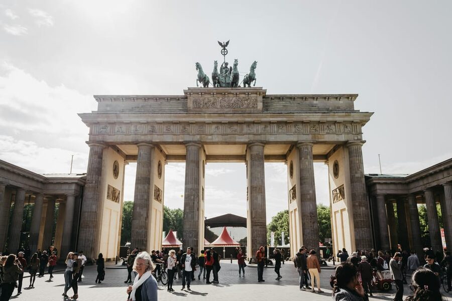 Berlin: Tour with Private Guide - Why Berlin clicks faster with a private walking route