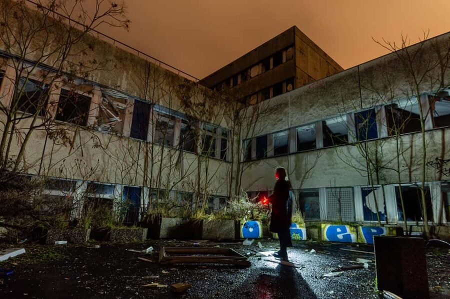 Berlin: Urbex Abandoned Places & History Tour - Comfort and safety rules you should take seriously