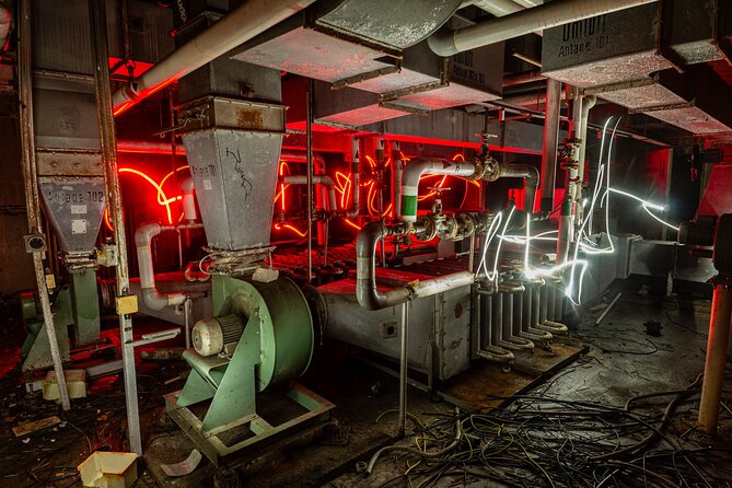 Berlin Urbex Adventure and History Tour - Who should book this Berlin Urbex Adventure Tour
