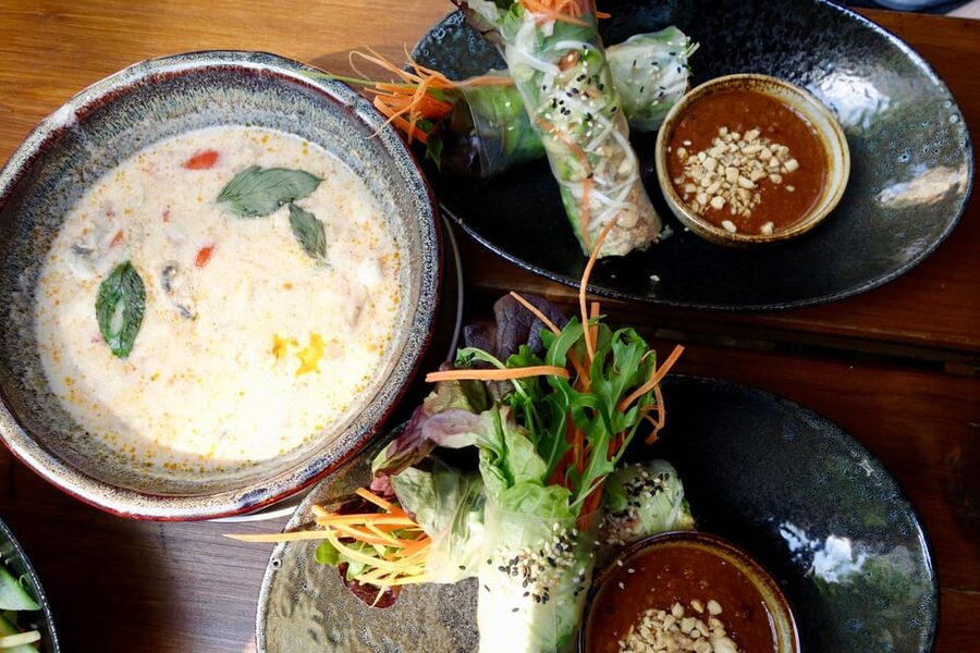 Berlin: Vegan Food & Cultural Walking Tour in Friedrichshain - Cultural stories tied to Friedrichshain streets, not random facts