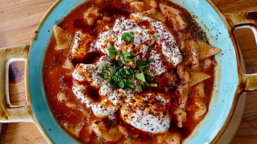 Berlin: Vegan Food & Cultural Walking Tour in Friedrichshain - Lunch, coffee, and how the tastings fit together