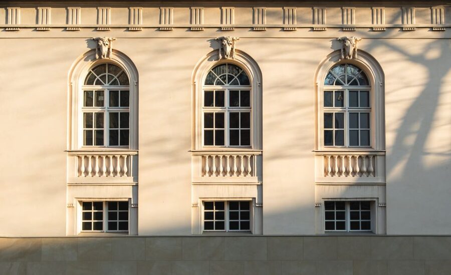 Berlin: walking tour about Charité - From plague house origins to a major university hospital