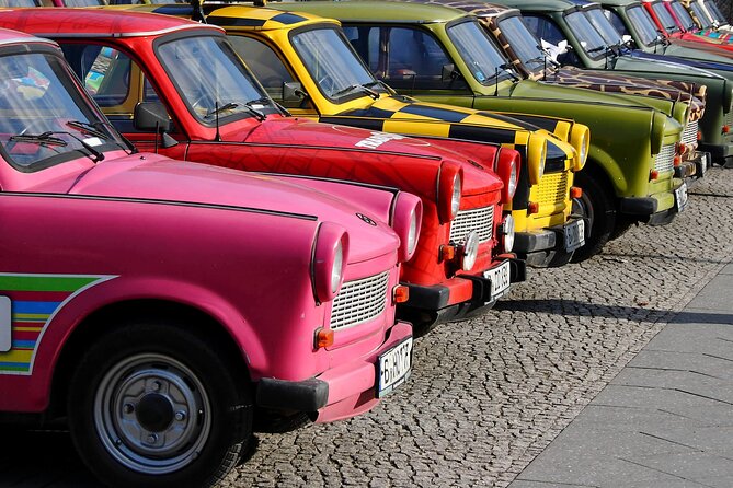 Berlin Walking Tour with Audioguide on Your Smartphone - Pariser Platz to Brandenburg Gate, the city’s “before and after”