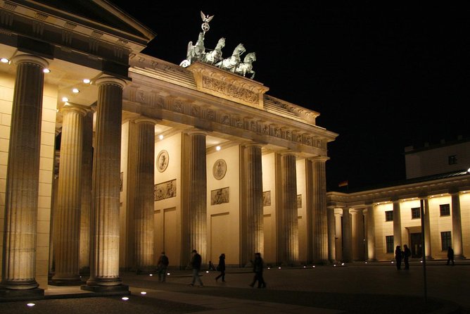 Berlin Wall: Greatest Escapes Self-Guided Walking Adventure - Stop-by-stop: six escape checkpoints across East and West Berlin
