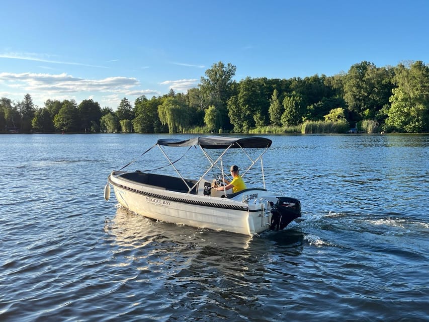 Berlin: Wonderful days renting the motorboat tortola - Logistics that can save you time: what to bring and what to expect at the end