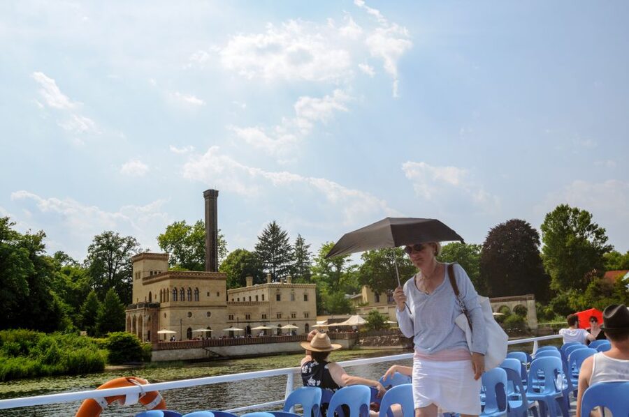 Berlin: World Heritage Cruise to Potsdam - Babelsberg, Flatow Tower, and Friendship Island on the return view