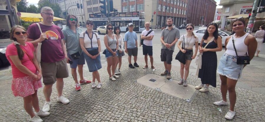 Berlin: World War Two Third Reich and Cold War Walking Tour - Why This 5-Hour Walk Works: Third Reich to the Berlin Wall