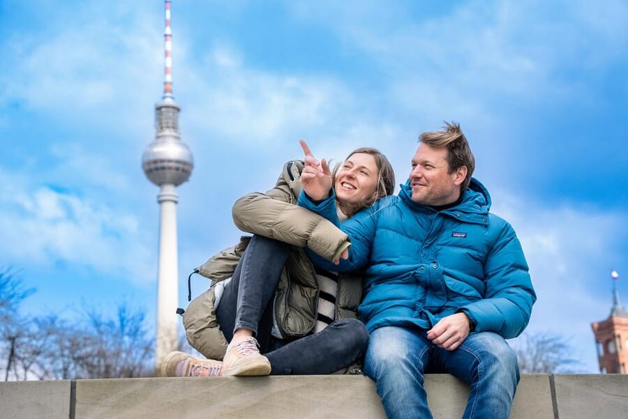 Berlin: Your Personal Vacation Photographer - Practical Tips: What to Wear, Bring, and Plan