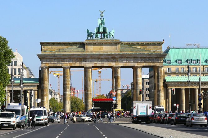 Best of Berlin with a licensed Guide - Brandenburg Gate: Cold War photos with real context
